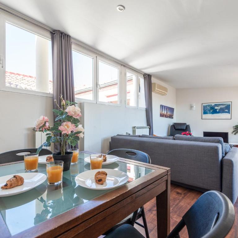 Ático en el centro con terraza y vistas increíbles - One-Bedroom Apartment - 28