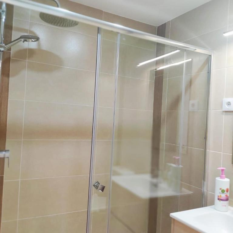 Grand Via House - Superior Triple Room - 6