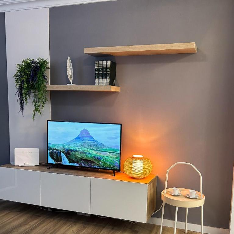 Piso moderno a 15 minutos andando del centro - Apartamento de 3 dormitorios - 30