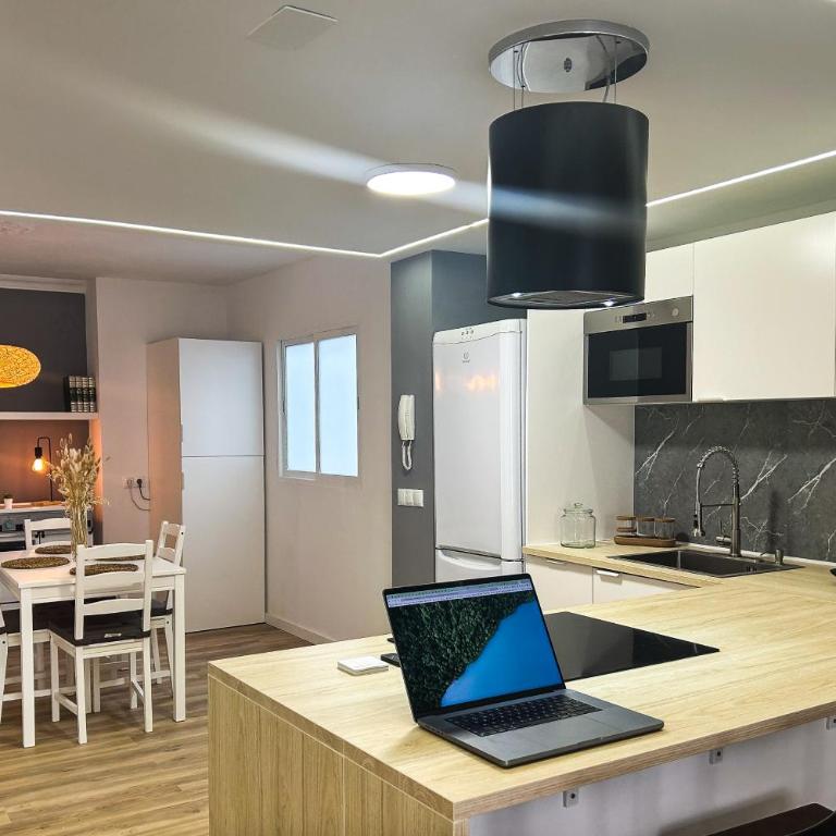 Piso moderno a 15 minutos andando del centro - Apartamento de 3 dormitorios - 41