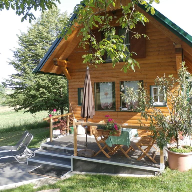 Ferienwohnungen Soravia - Lodge Nussknacker - 12