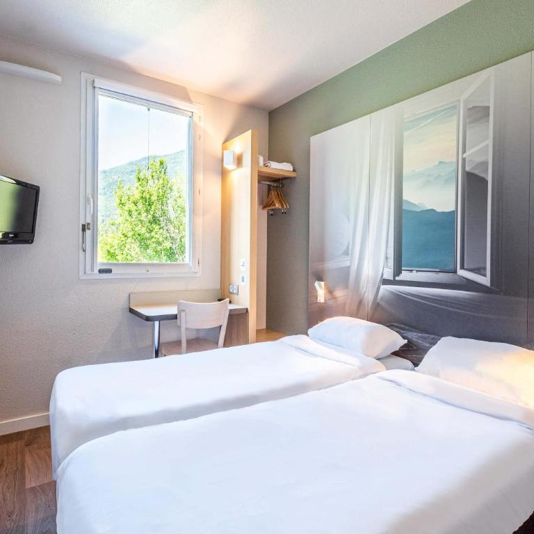B&B HOTEL Saint Jean De Maurienne - Chambre Lits Jumeaux - Vue sur Montagne - 5