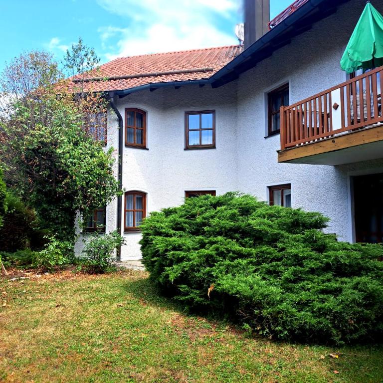 Appartementhaus Kastanie - Doppelzimmer mit Balkon - 12