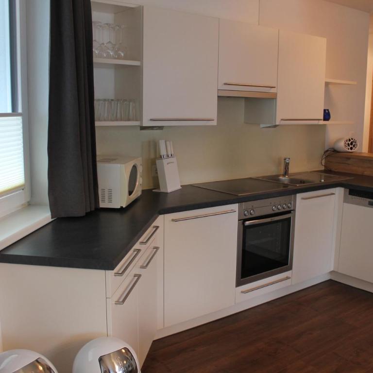 Alpendiamond Ski in & Bike Out apartments Top 200, 400 & penthouse 600 - Apartment mit 3 Schlafzimmern und Balkon - 7