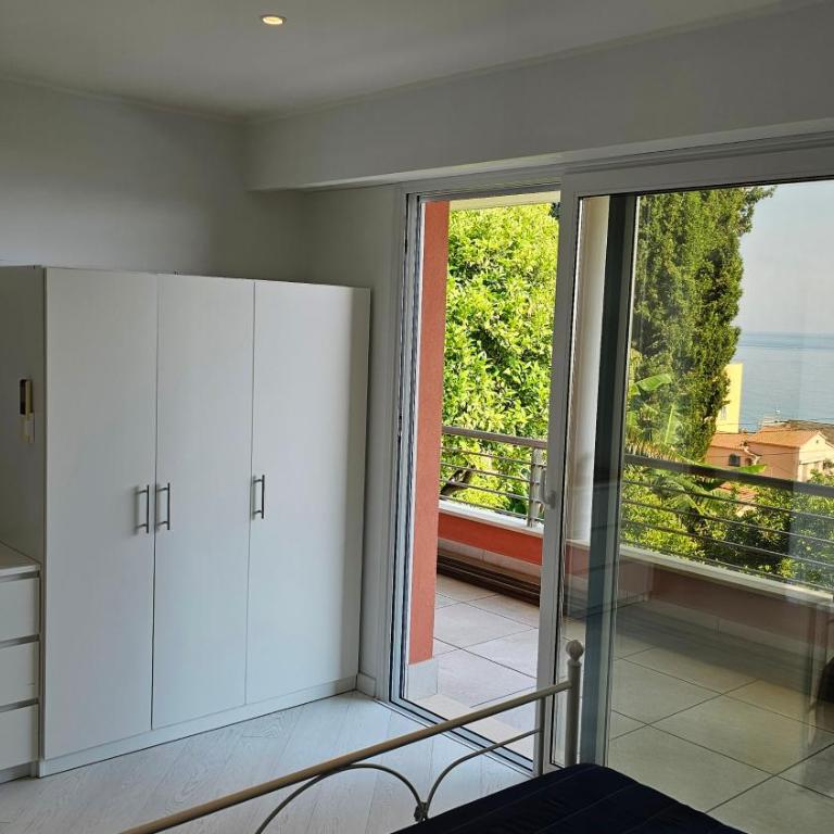 The blue house, lovely apartment in the Côte d'Azur for 6 people - Apartment - 19