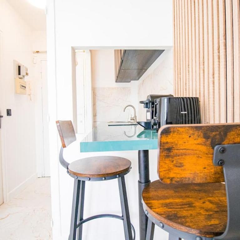 Typical Parisian Studio in Le Marais - Studio - 11