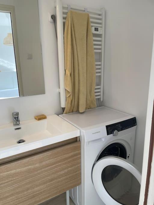 Maison de ville avec parking - Caen centre - Two-Bedroom Apartment - 10