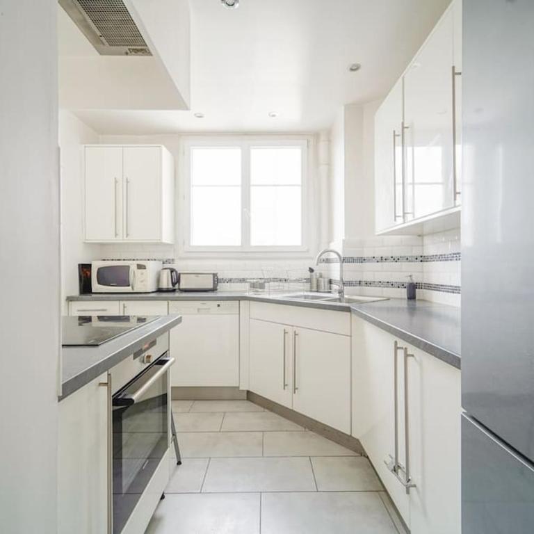 Appartement spacieux 17ème arrondissement - II - Appartement 2 Chambres - 16