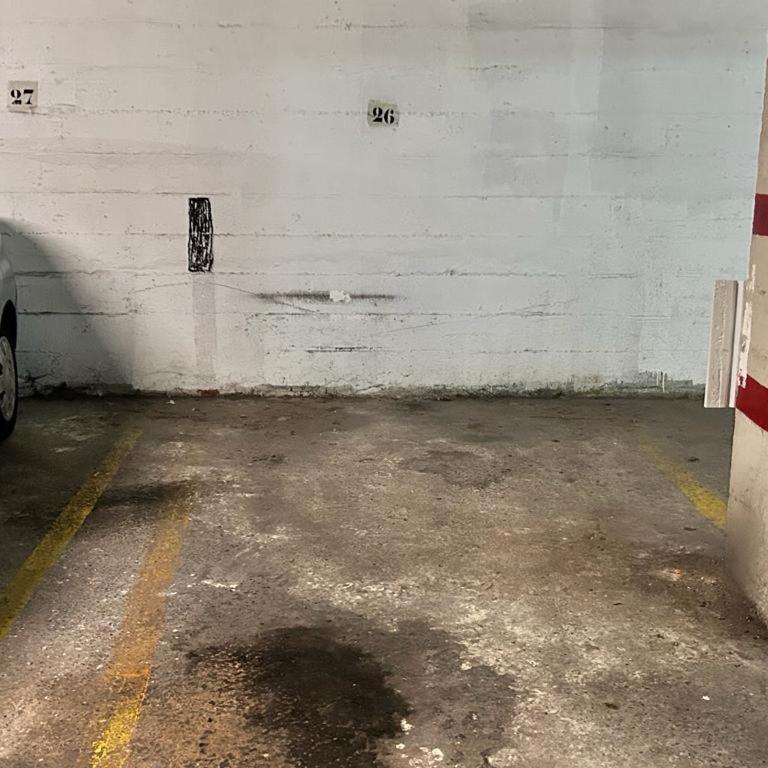 LUJO Proyector, Maquina Arcade, Wifi y Patinetes - Apartamento de 3 dormitorios - 27