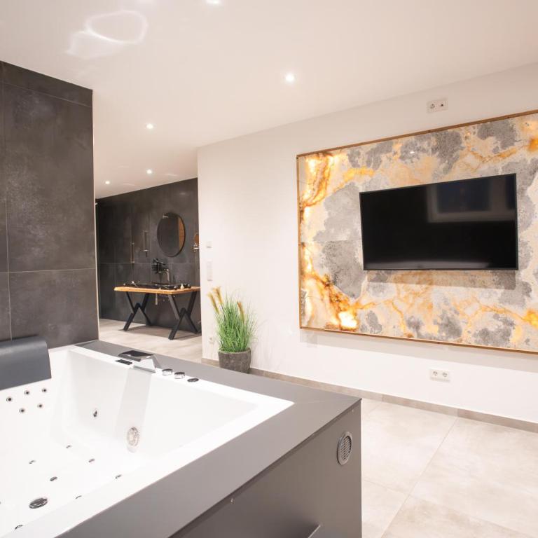 Private Spa & Garden Alpi mit Sauna und Whirlpool - Apartment with Sauna - 3