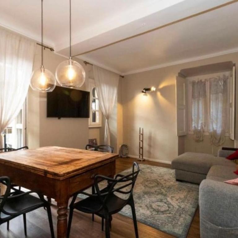 L'angolo di Chiara nel cuore di Torino - Appartamento con 1 Camera da Letto - 1