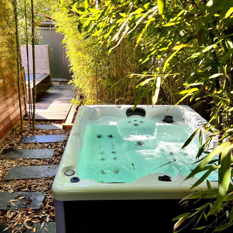 La Villa Canopée - Piscine chauffée-Fibre-Clim-Jacuzzi - Villa 2 Chambres - 14