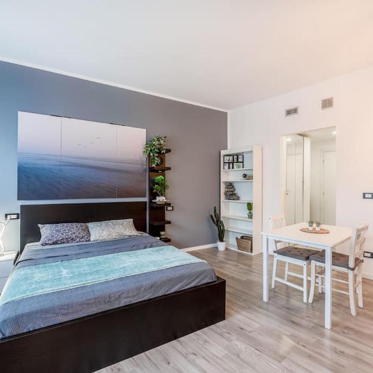 [2 Minutes from Central Station]-Exclusive Open Space - Appartamento con 1 Camera da Letto - 1
