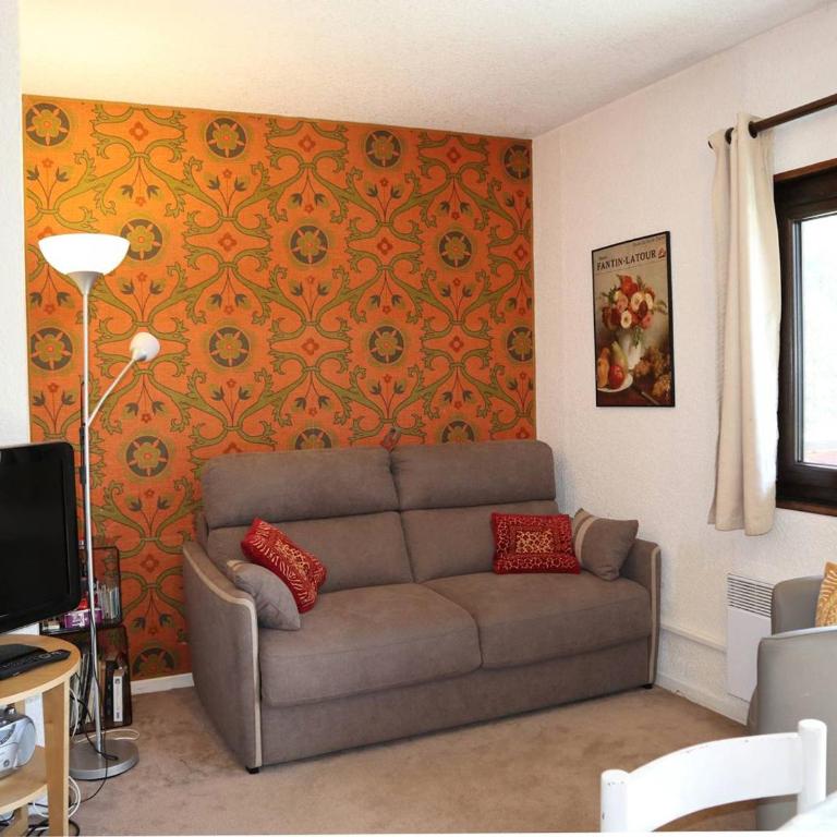 Studio confortable pour 4 pers, skis aux pieds, balcon, proche commerces - FR-1-322-219 - Apartment (4 Erwachsene) - 1
