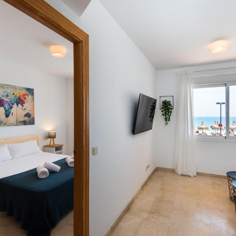 Madeinterranean Beach- Higueron Front Line Apartment - Two-Bedroom Apartment - 20