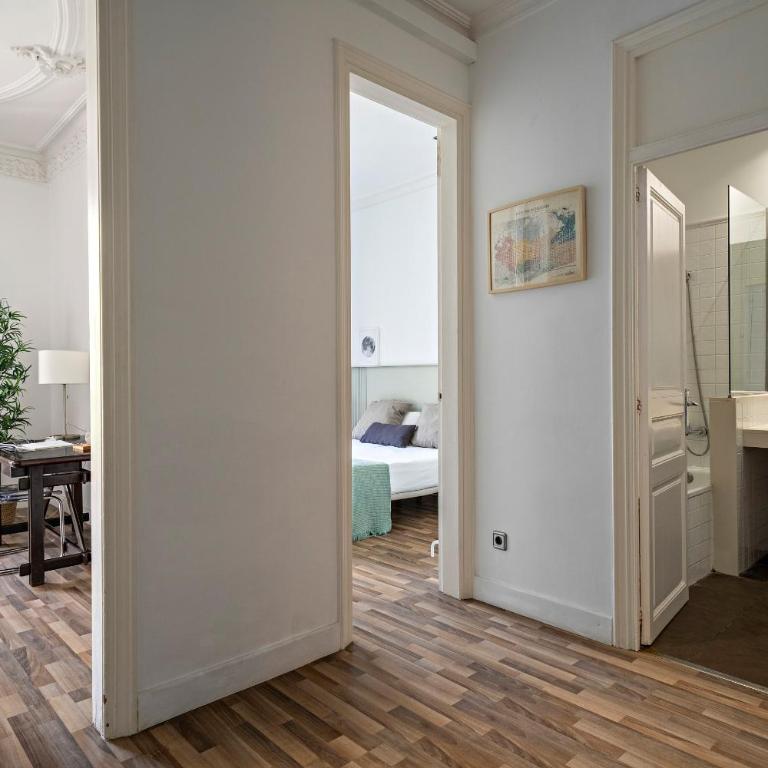 Habitat Apartments Eixample Balconies. - Two-Bedroom Apartment - 8