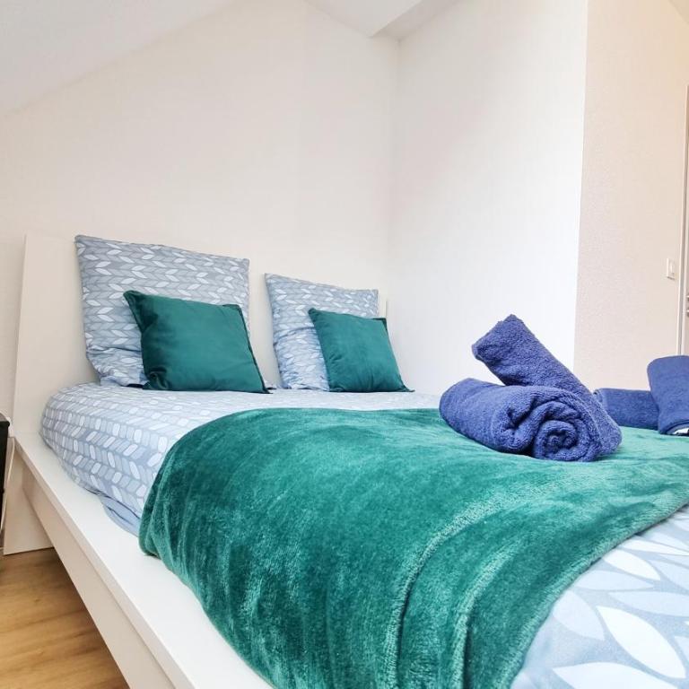 Le Triplex - 5 chambres - 10 pers- Fibre - Relax BNB - Apartment - 35