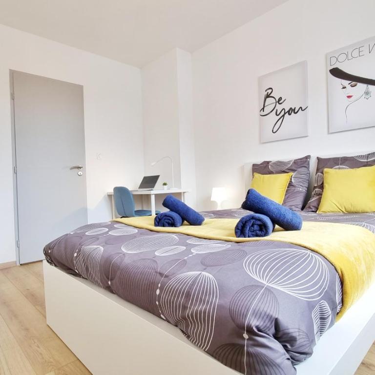 Le Triplex - 5 chambres - 10 pers- Fibre - Relax BNB - Apartment - 55