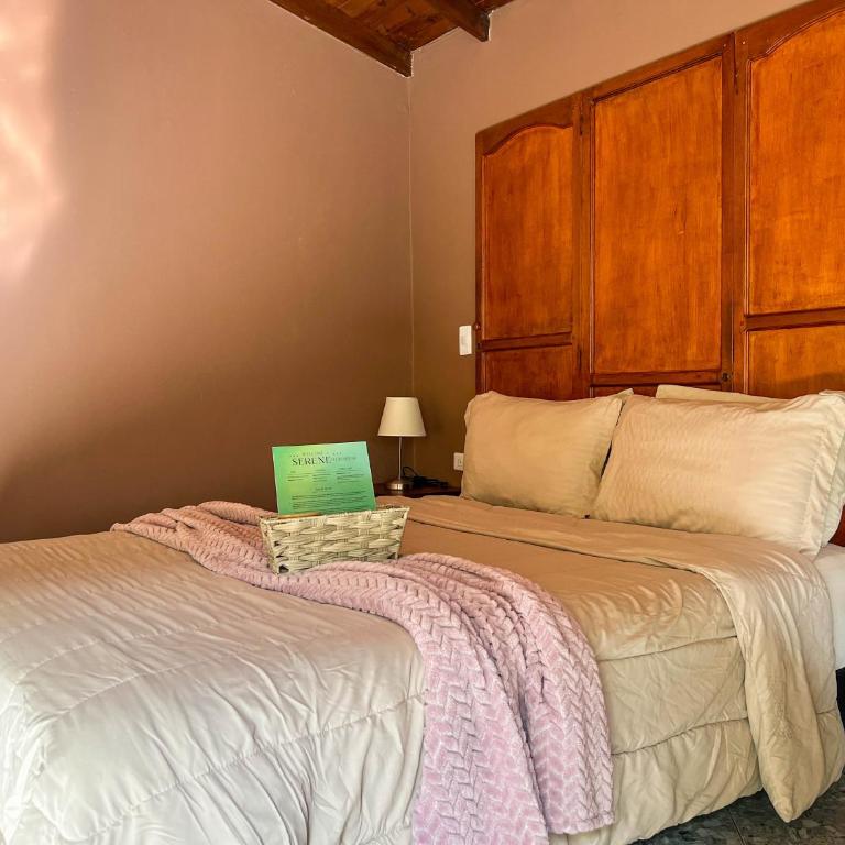 Cabin Retreat: Private Studio - One-Bedroom Apartment - 9