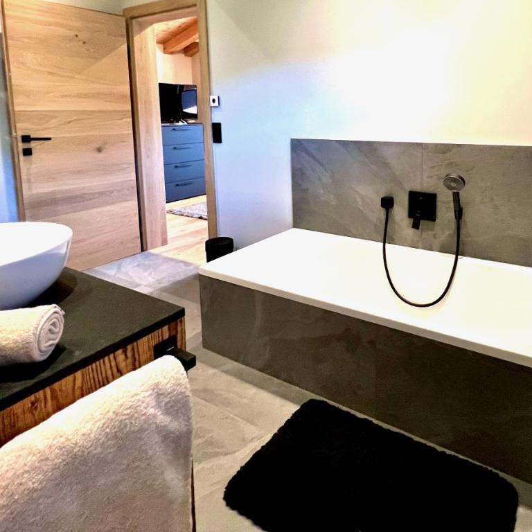 BOUTIQUE KAISERLODGE mit privater SAUNA & WHIRLPOOL by Belle Stay - Haus mit 5 Schlafzimmern - 23