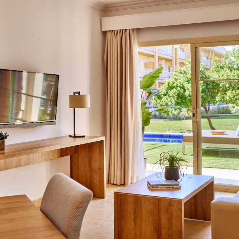 Zafiro Mallorca & Spa - One Bedroom Suite Swim Up - 2