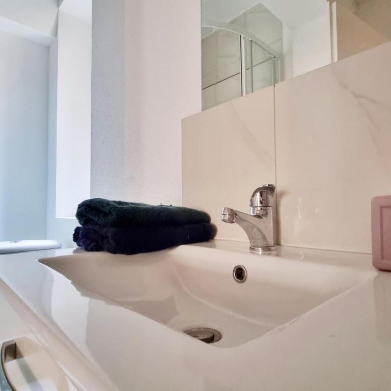 La Résidence Évasion 1 - Original - Gare - Wifi - Relax BNB - Apartamento Estudio - 19
