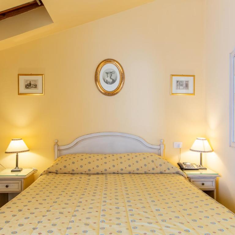Hotel Sant'Andrea - Camera Standard Matrimoniale/Doppia con Letti Singoli - 4