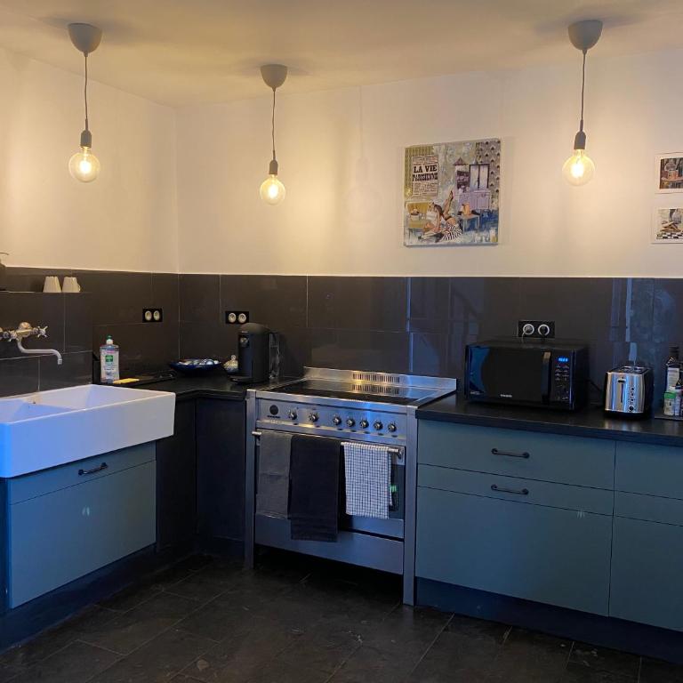 Artist's Home - Villa & Private Courtyard - 200m2 - Villa 3 Chambres - 15