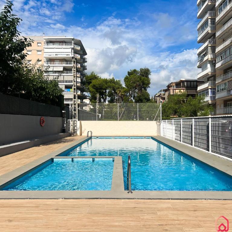 El Capricho - Three-Bedroom Apartment - 41