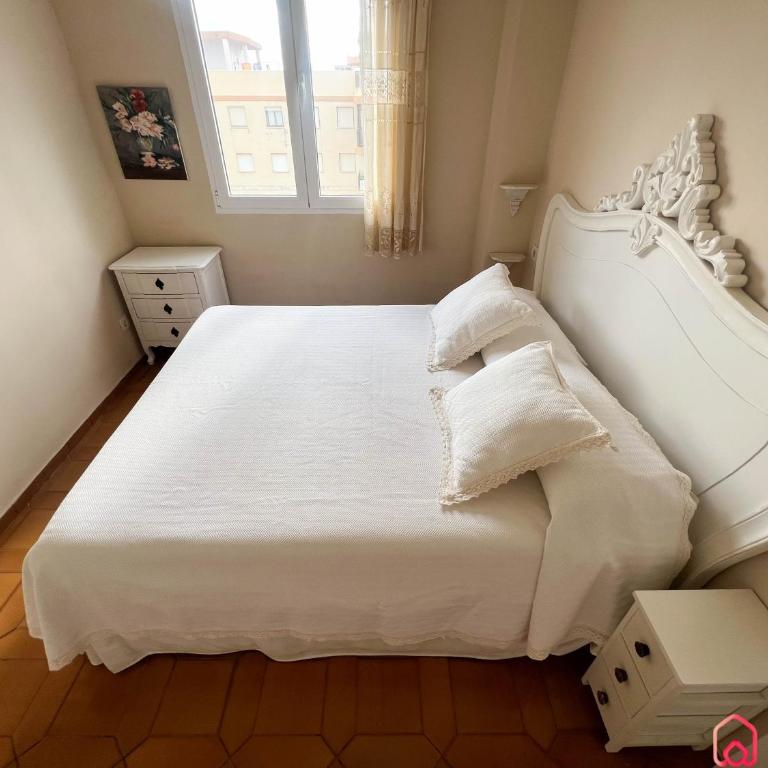 El Capricho - Three-Bedroom Apartment - 19