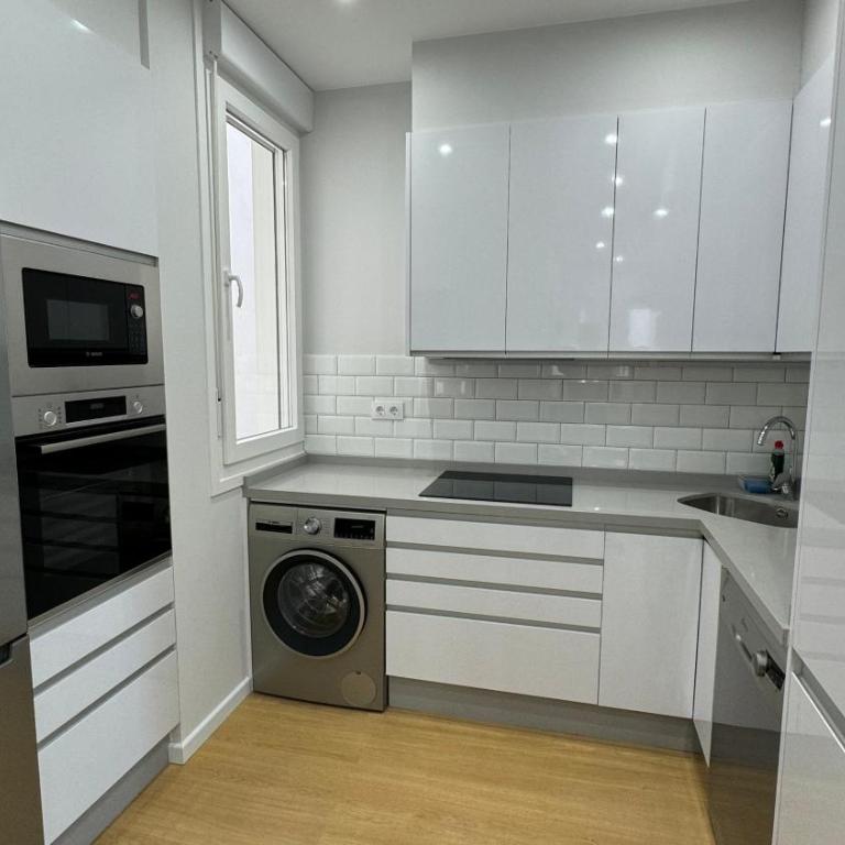 Comodidad cerca de la playa.. a un paso de todo! - Apartamento con balcón - 23