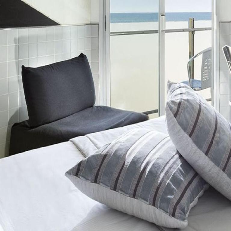 Hotel Michelangelo - Standard Double or Twin Room with Sea View - 9