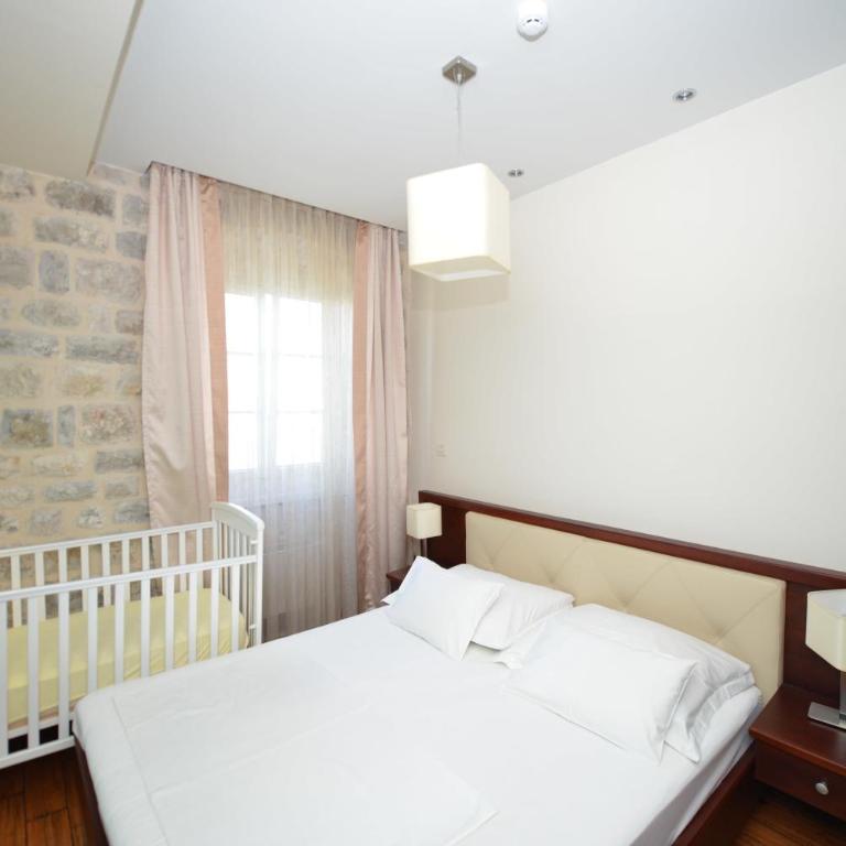 Vila Nikčević - Deluxe One-Bedroom Apartment - 16
