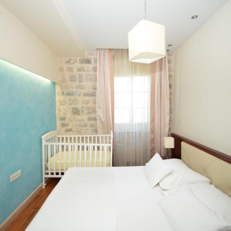 Vila Nikčević - Deluxe One-Bedroom Apartment - 2