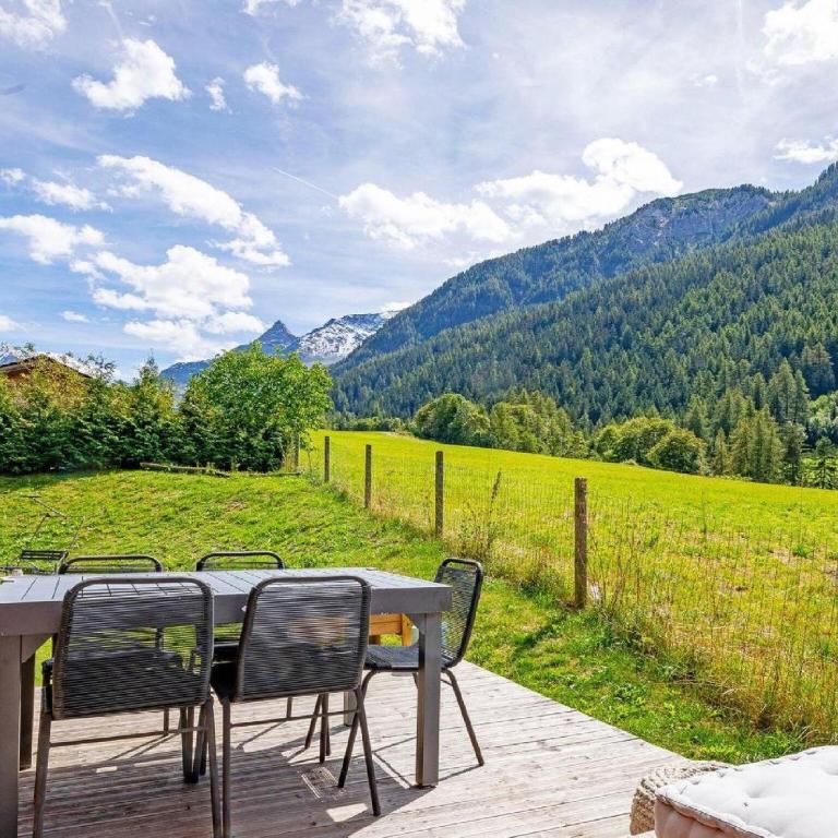 Chalet in Moulin with Sauna & Stunning Views - Chalet Superior - 20