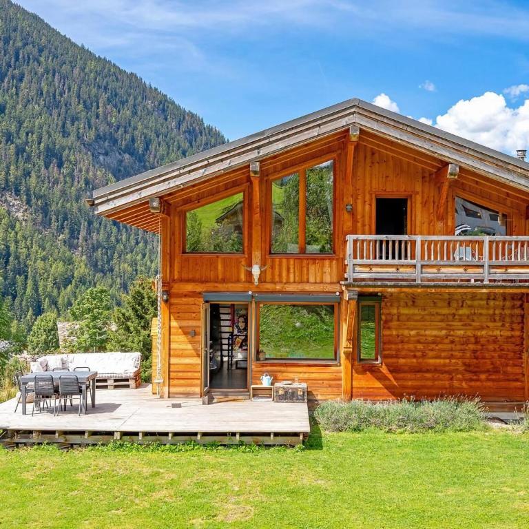 Chalet in Moulin with Sauna & Stunning Views - Chalet Superior - 22