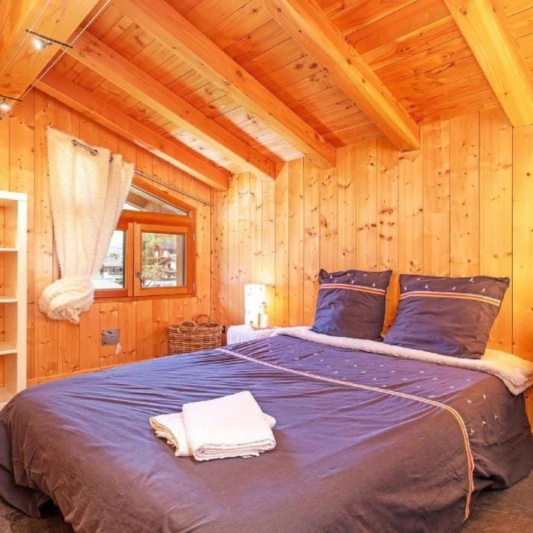 Chalet in Moulin with Sauna & Stunning Views - Chalet Superior - 10