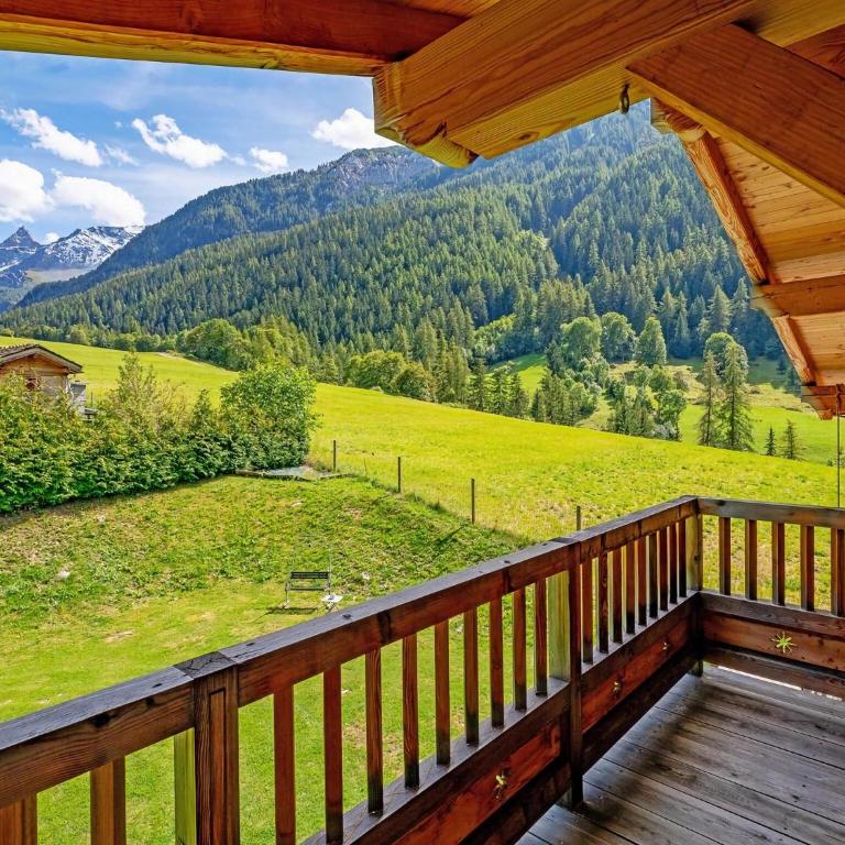 Chalet in Moulin with Sauna & Stunning Views - Chalet Superior - 21