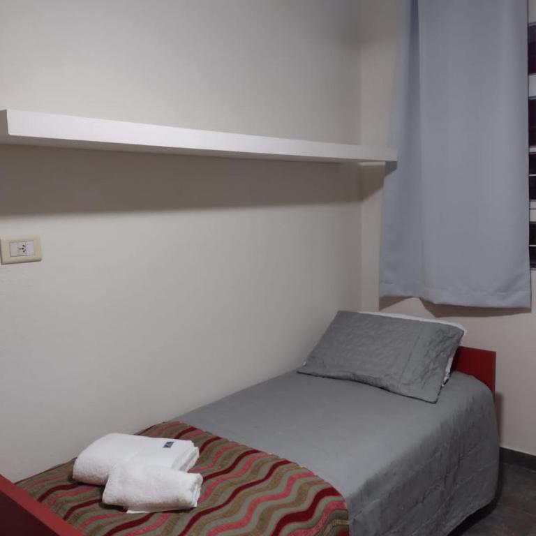 IRUPE/Casa completa /pileta/cercana al rio - Two-Bedroom House - 8