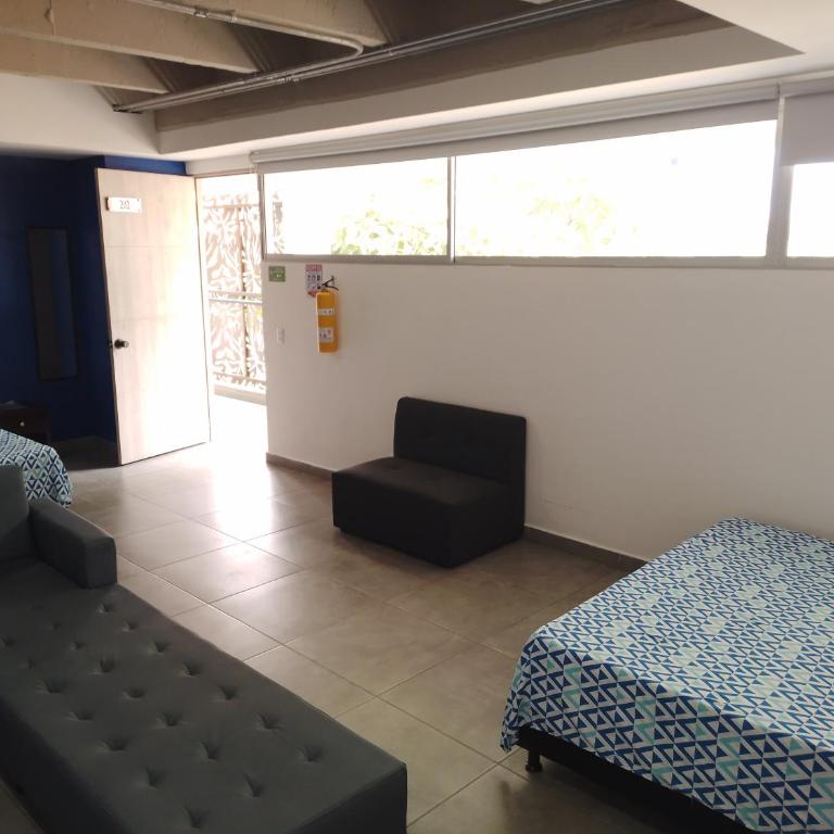 Amazing big studio 203 in aztorga Poblado with A/C - Apartamento de 1 dormitorio - 2