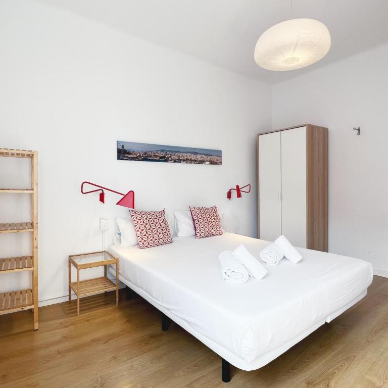 Stay U-nique Apartments Gaudi I - Four-Bedroom Apartment - 11
