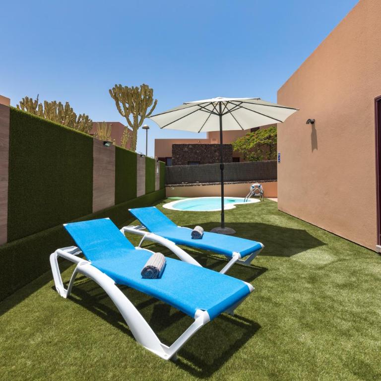 Home2Book Charming Private Pool Aloha Beach Villa - Villa de 3 dormitorios - 25