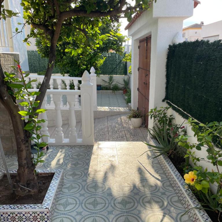 Holiday home with large roof terrace near La Mata beach - Casa de 2 dormitorios - 31