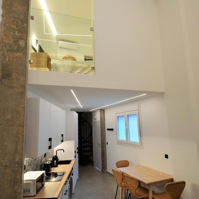 BIBLIOTECA DE LUJO EN EL CENTRO HISTORICO DE MÁLAGa - Apartamento de 2 dormitorios - 22