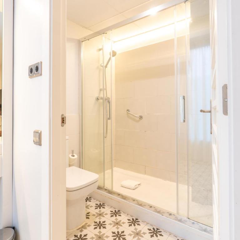Serennia Fira Gran Via Exclusive Rooms - Habitación Doble - 7