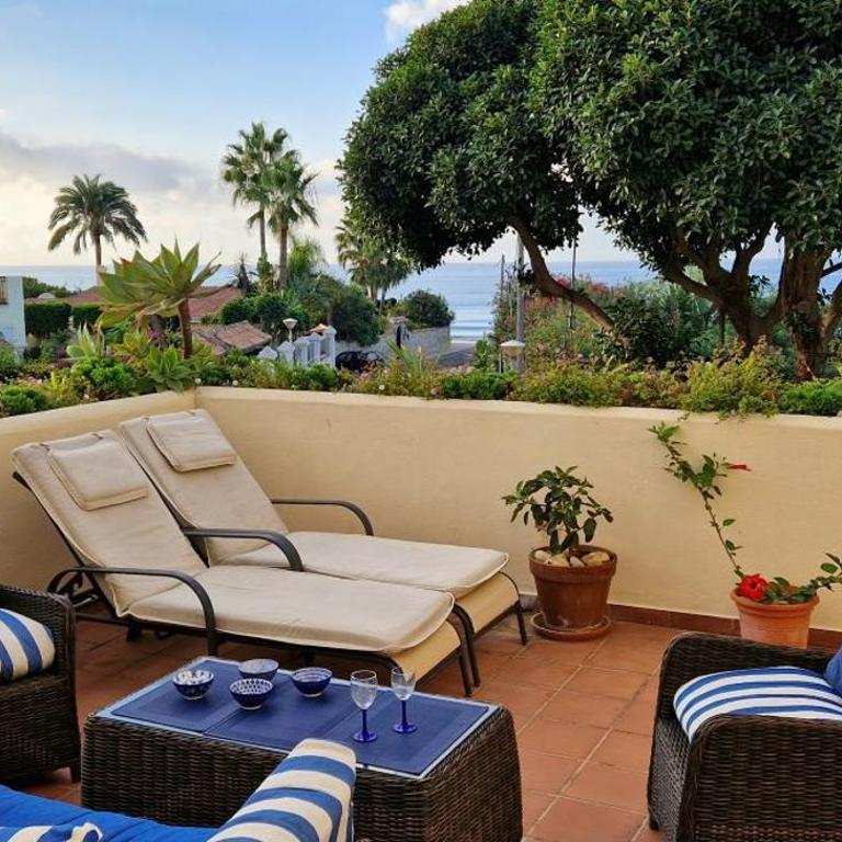Holidays & Home Beachfront Neptuno I, Sea Views,Pool,Garden, Elviria - Superior Apartment - 22