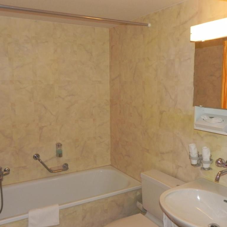 Hotel Tschuggen - Doppelzimmer - 1