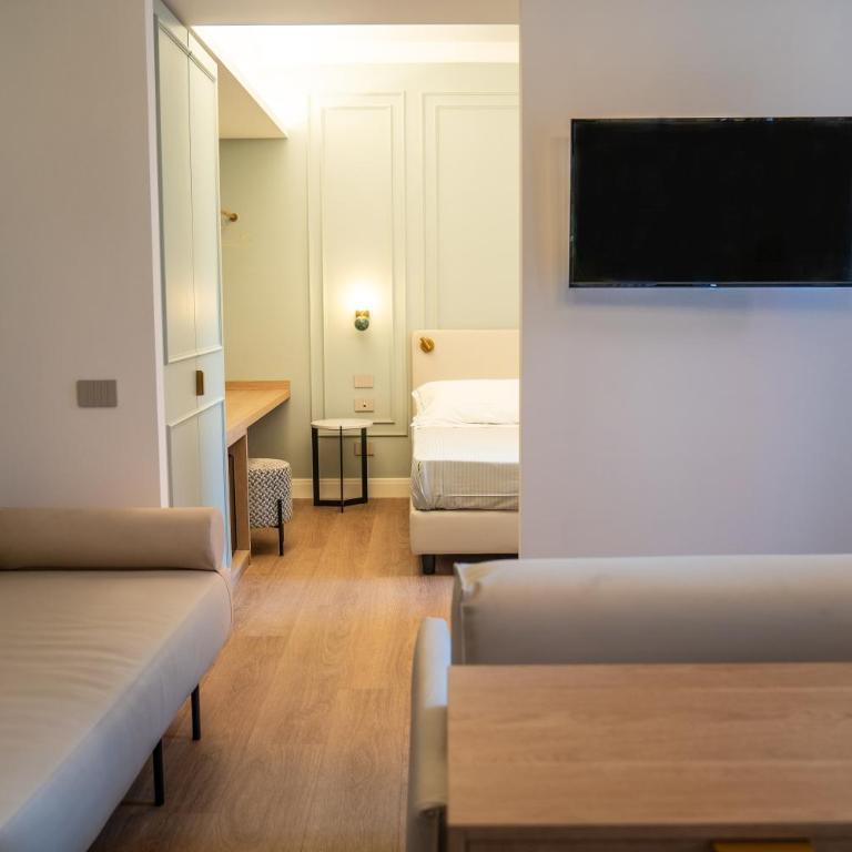 Albergo Bianchi Stazione - Suite con Vista Giardino - 1