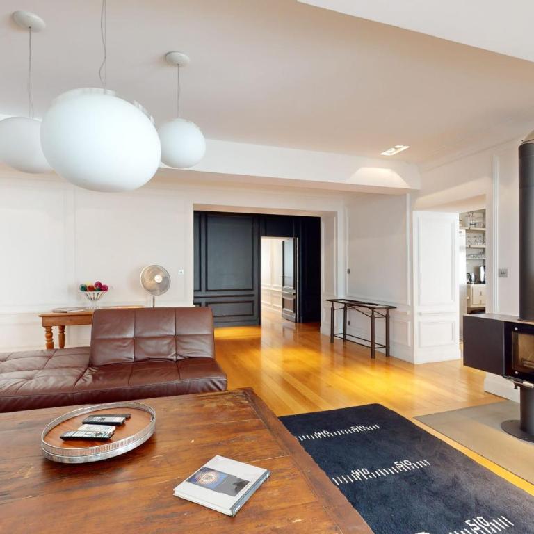 10 Faubourg des Annonciades - Apartamento - 2