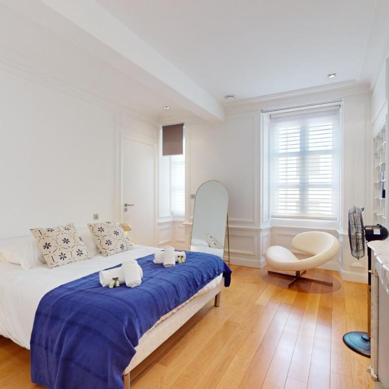 10 Faubourg des Annonciades - Apartamento - 40